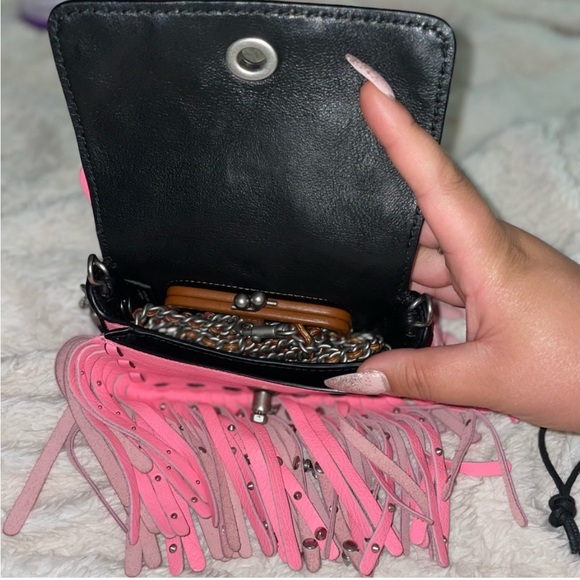 💕 Coach 1941 Dinkier Fringe Tea Rose 💕 - Picture 5 of 9